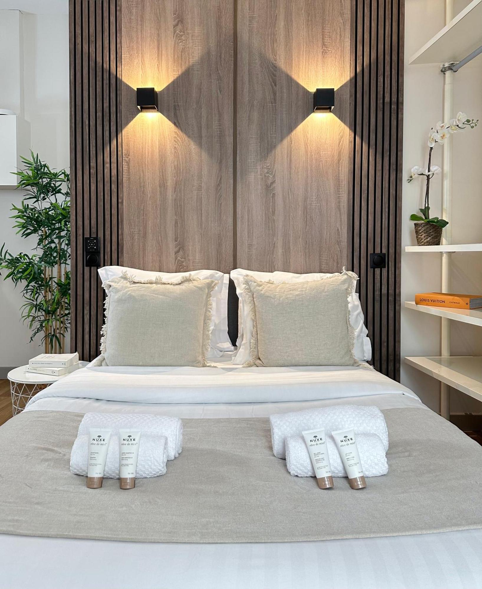 Spacious Studio In Saint-Germain-Des-Pres Apartment Paris Luaran gambar